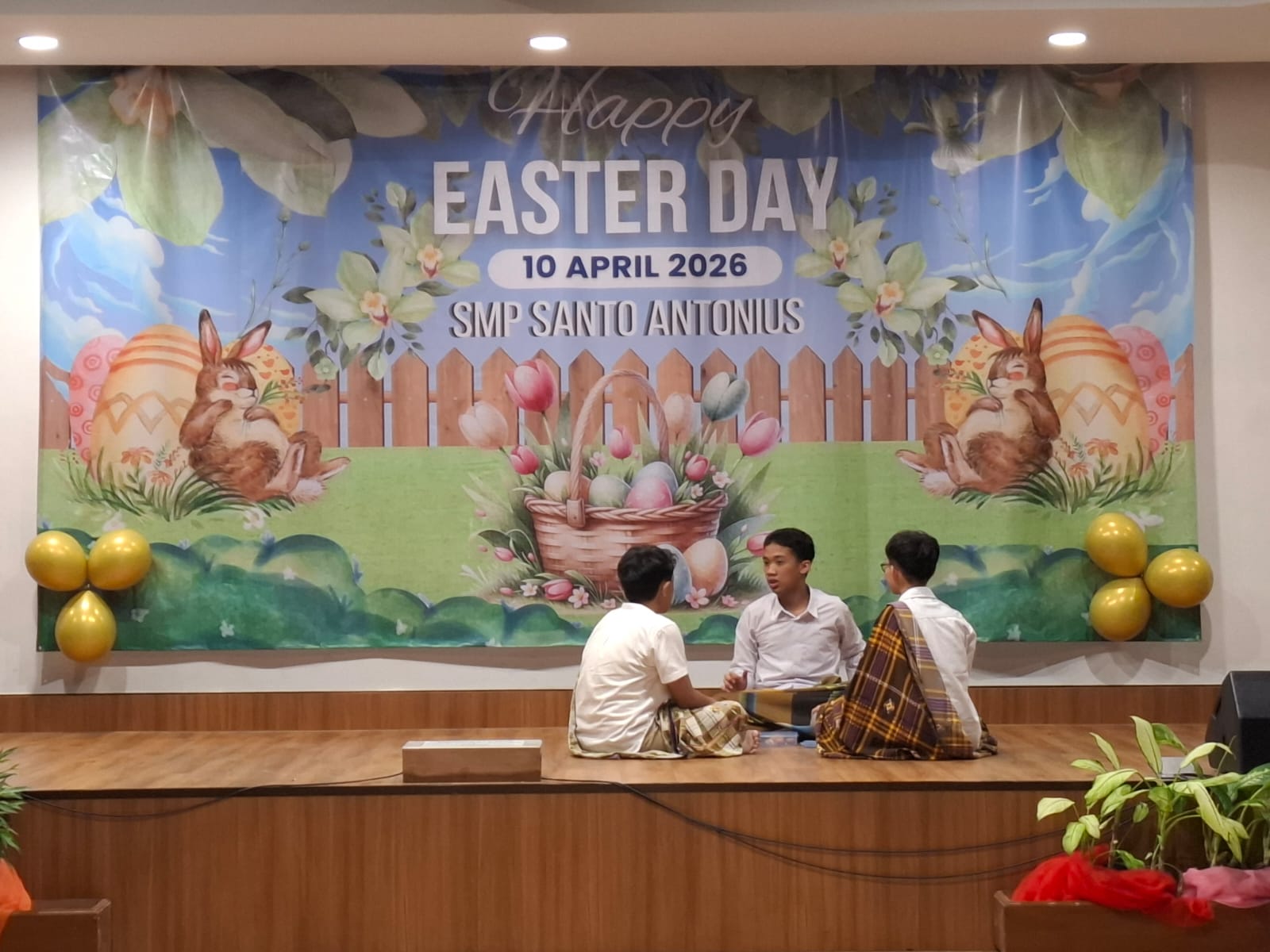 Paskah 2026 di SMP Santo Antonius : Menemukan Keberanian Iman Melalui Kepedulian Alam